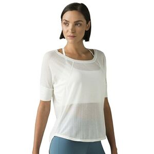 prAna Helani Soft White Moisture Wicking Mesh Performance Wear Oversized Top XL